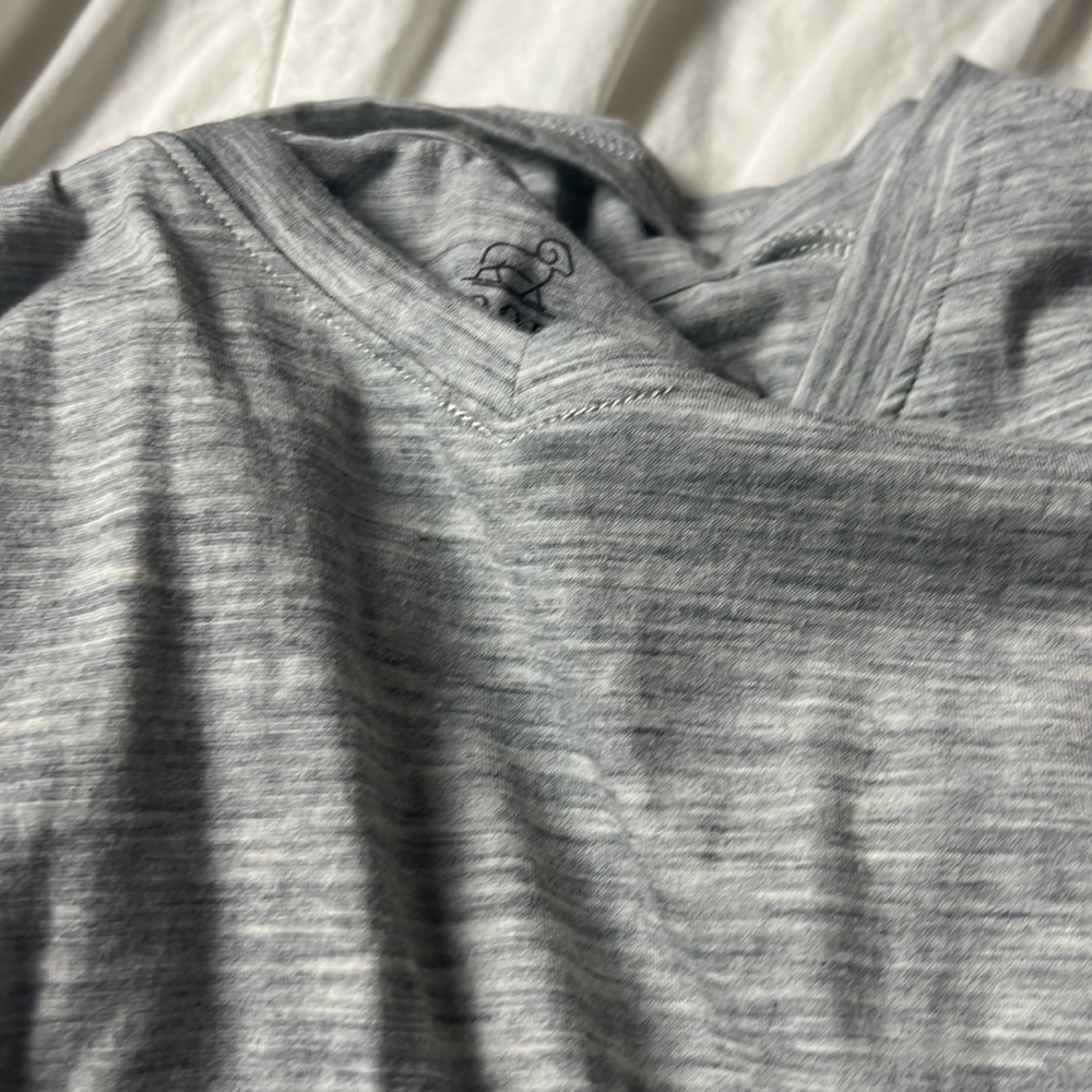 Woolx XL v neck T-shirt